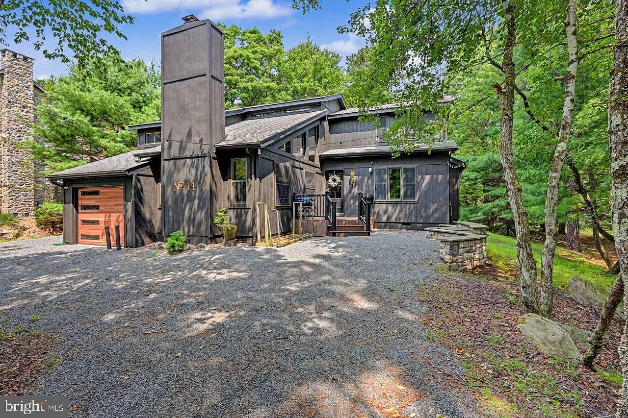 44 Chestnut Rd - Image 2