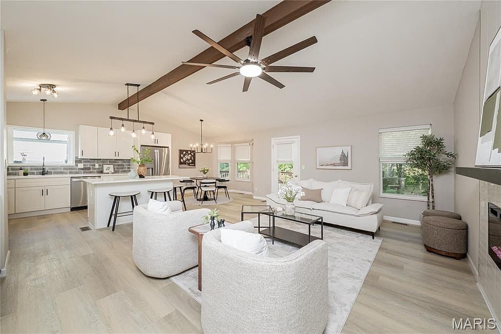 1298 Golden Gate Ln — photo 5
