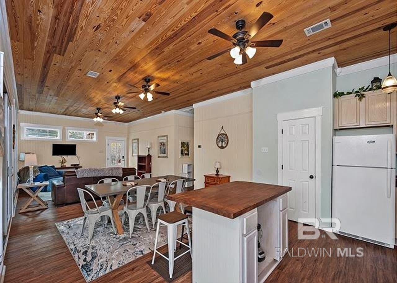 8948 Bluefish Dr — photo 5
