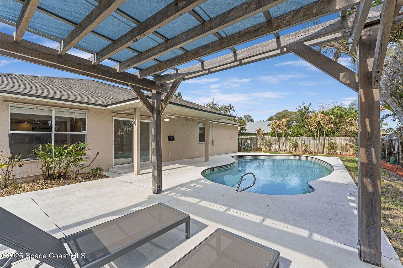 206 Fir Ave - Image 3
