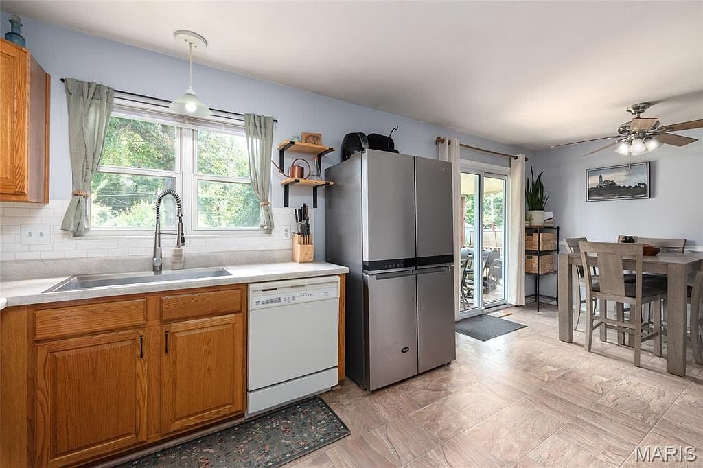 1133 Fordyce Ln — photo 6