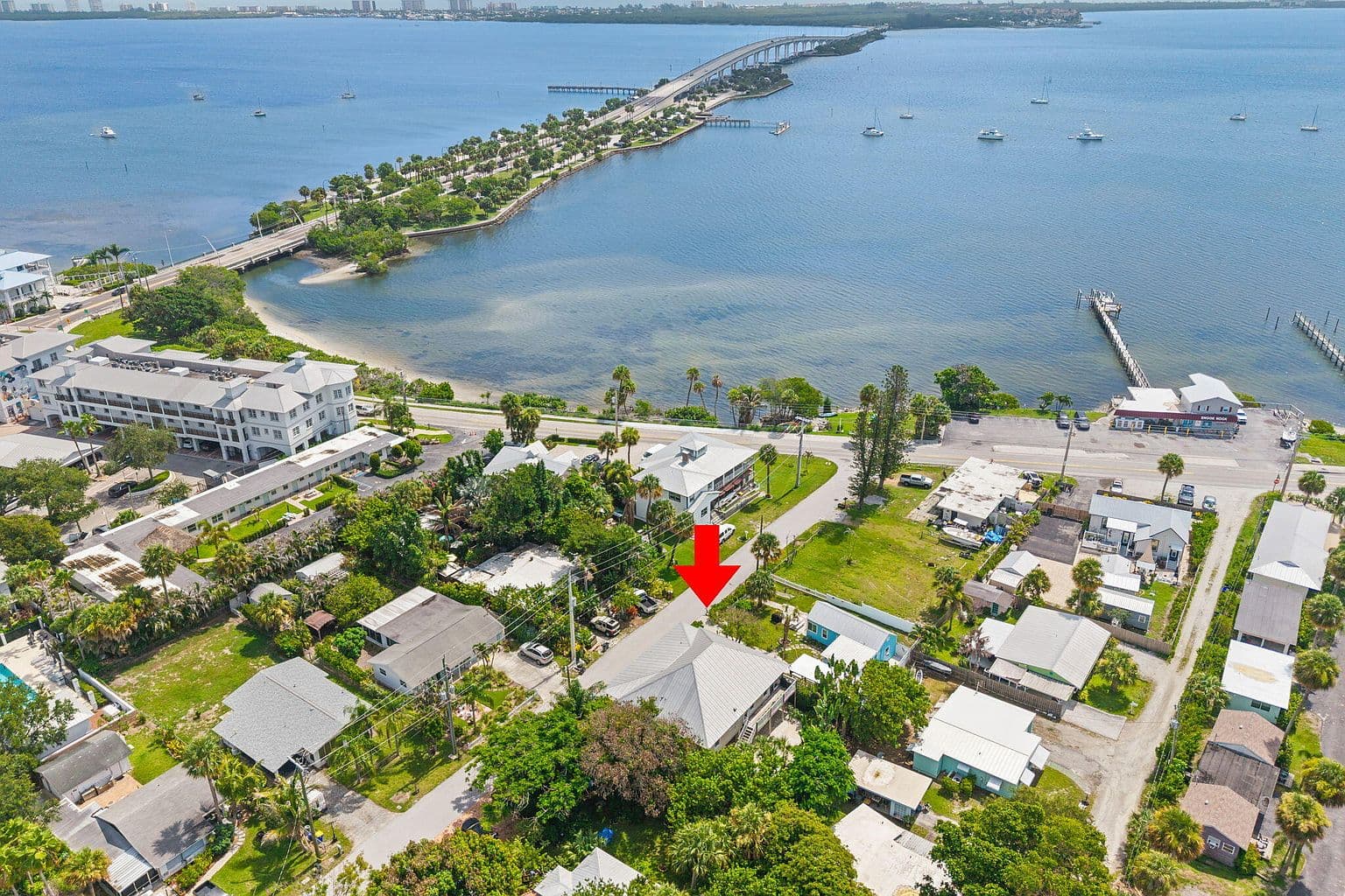 1790 Ne Mango Terrace