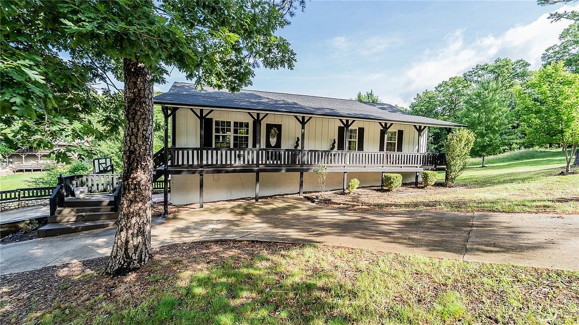 17270 E Highway 12