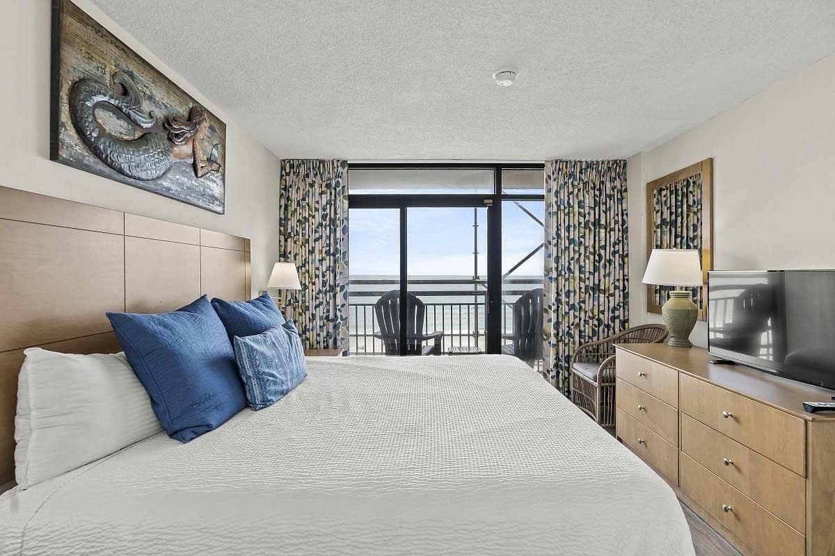 4800 S Ocean Blvd. #404 — photo 6