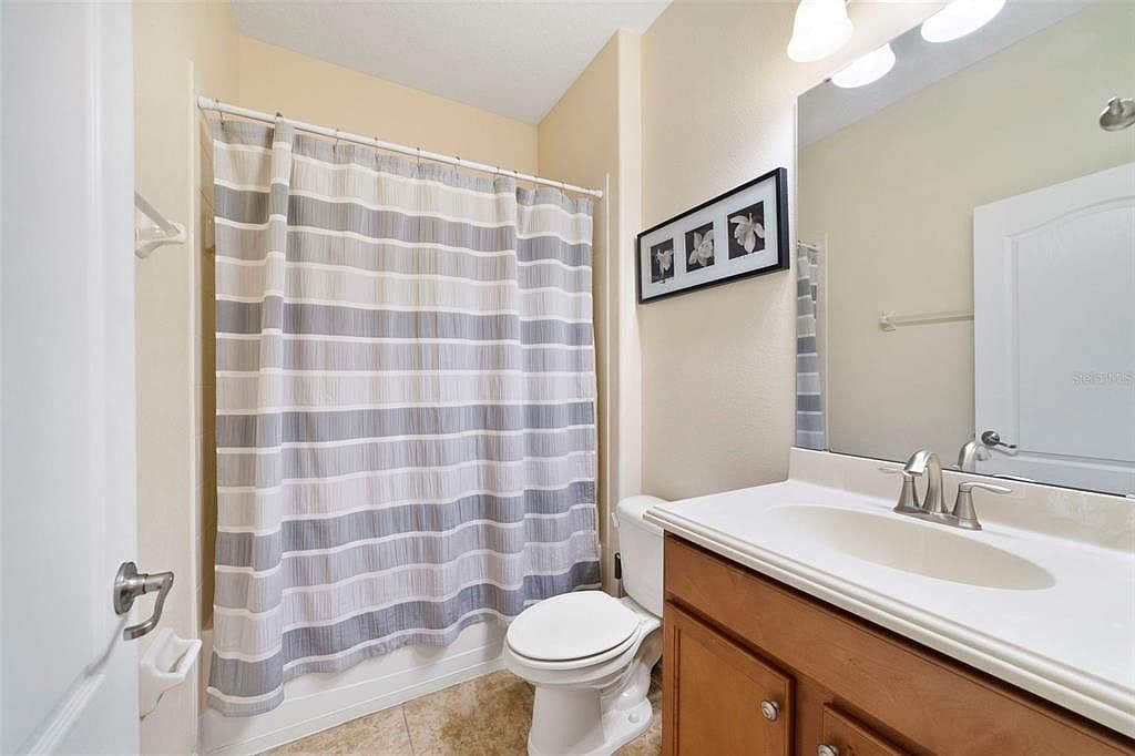 8928 Bismarck Palm Road — photo 5