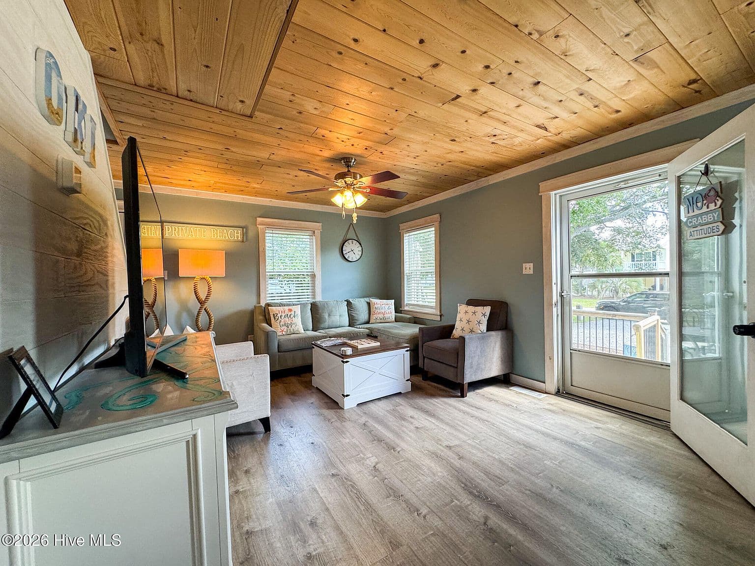 135 Ne 34th Street - Image 3