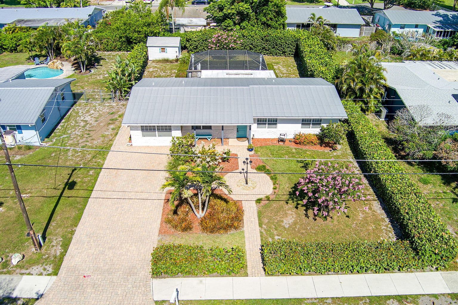1252 Se Madison Avenue - Image 2