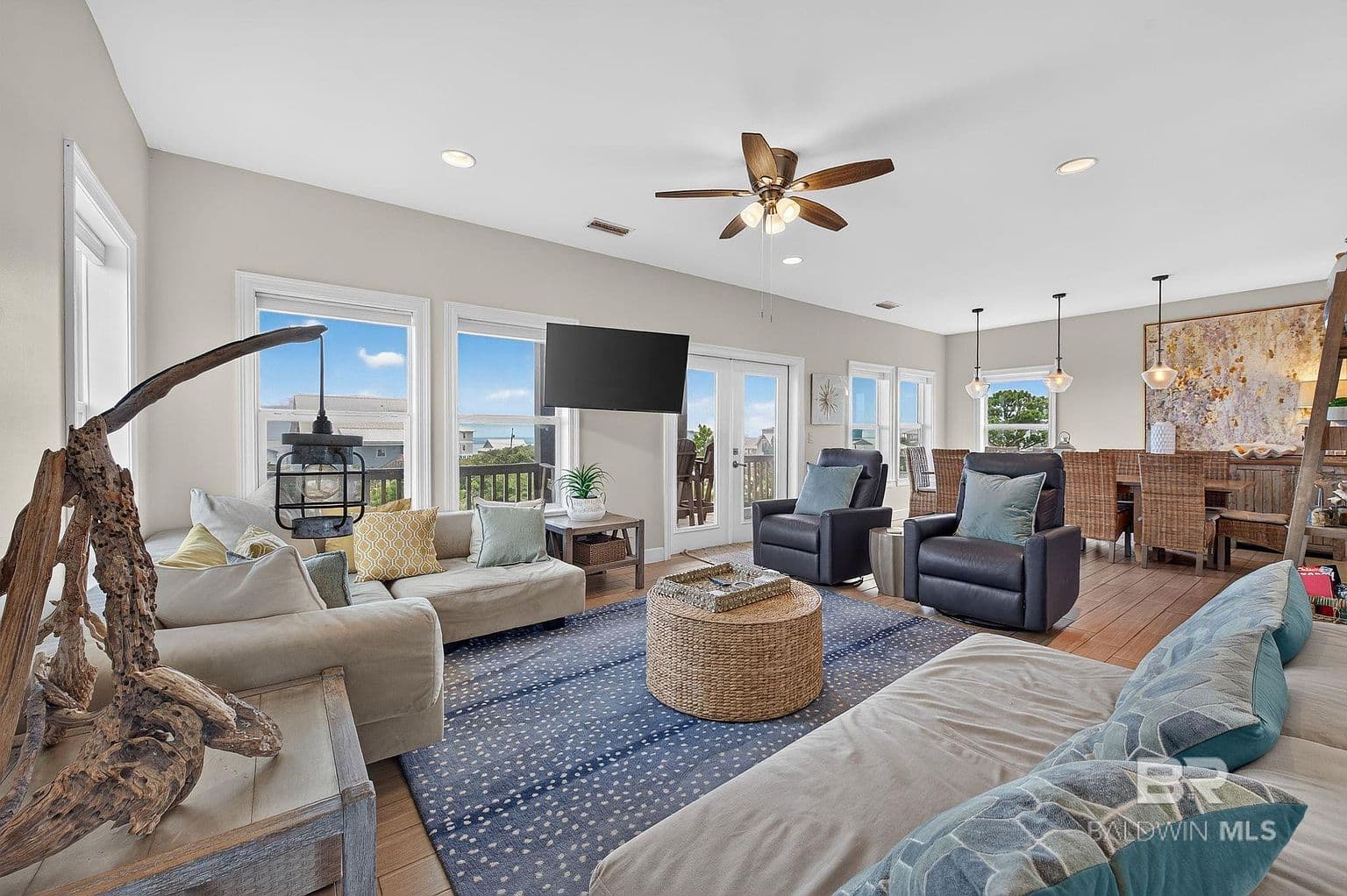 6558 Driftwood Dr — photo 6