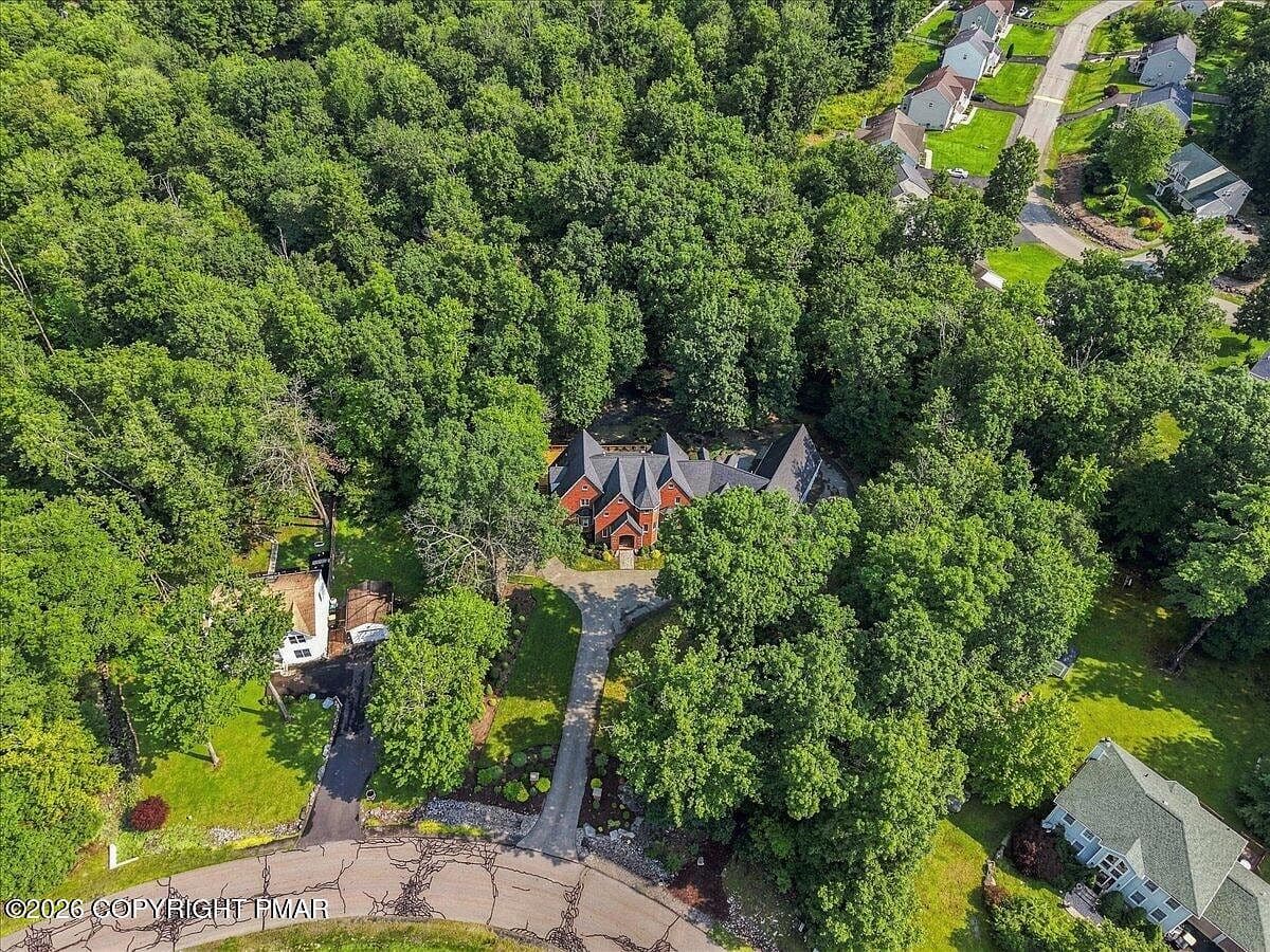 213 Escoll Dr — photo 6