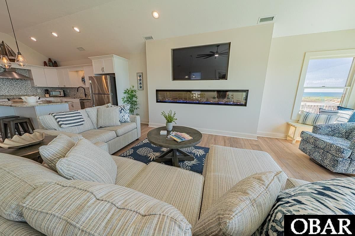 6927 S Virginia Dare Trl #14 — photo 5