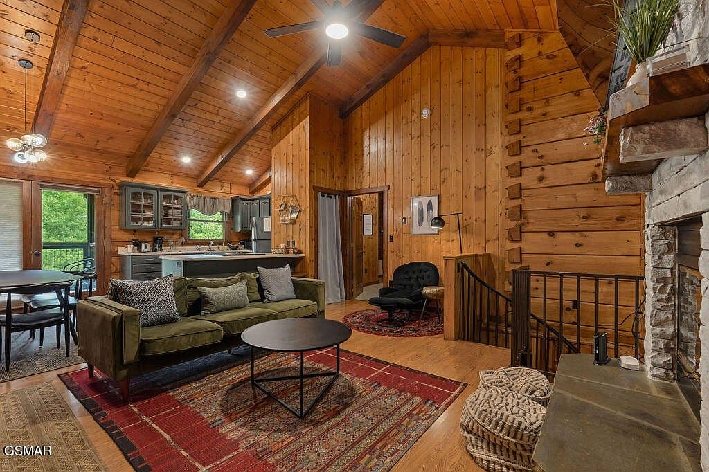 1114 Junaluska Way - Image 2