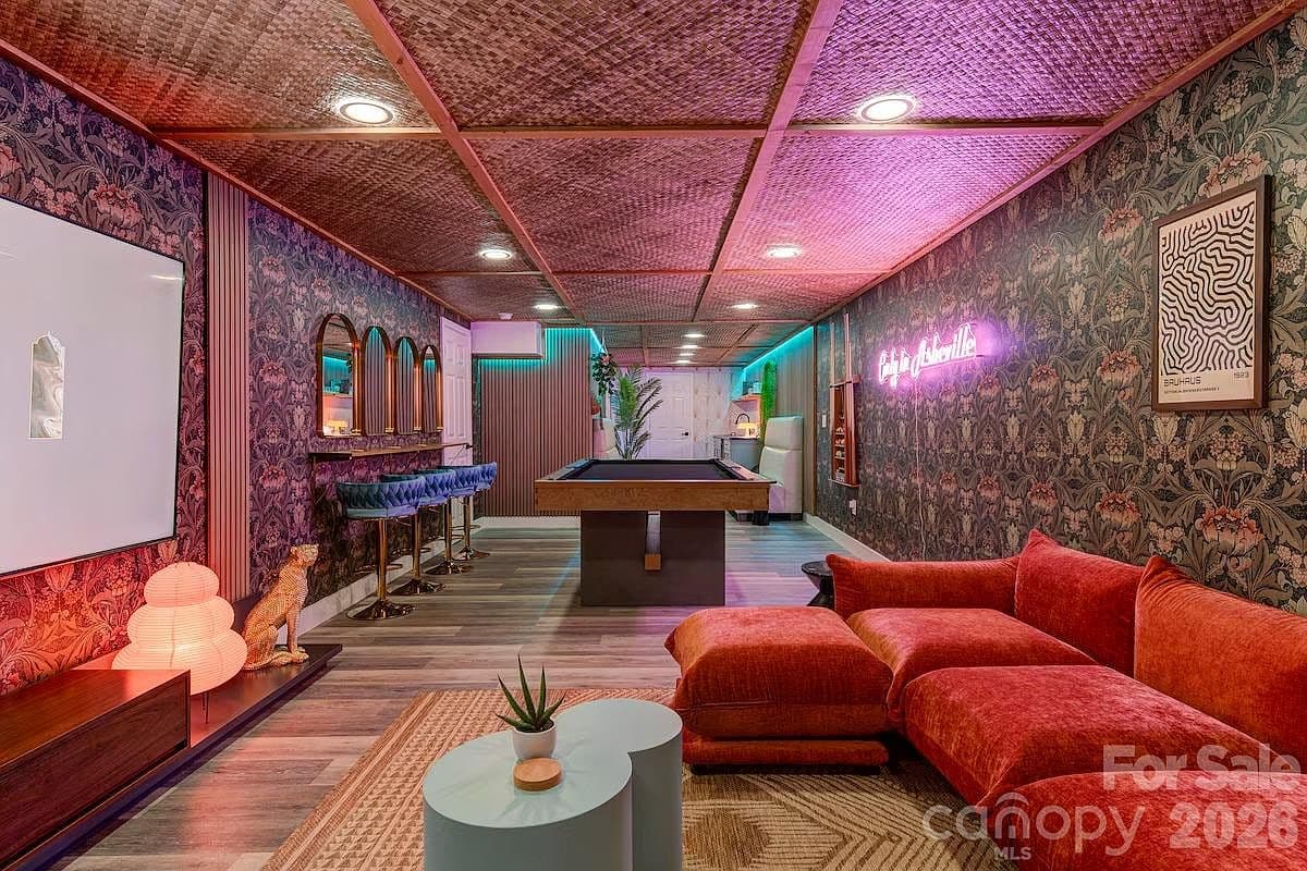 12-20 Collins Mountain Dr - Image 3