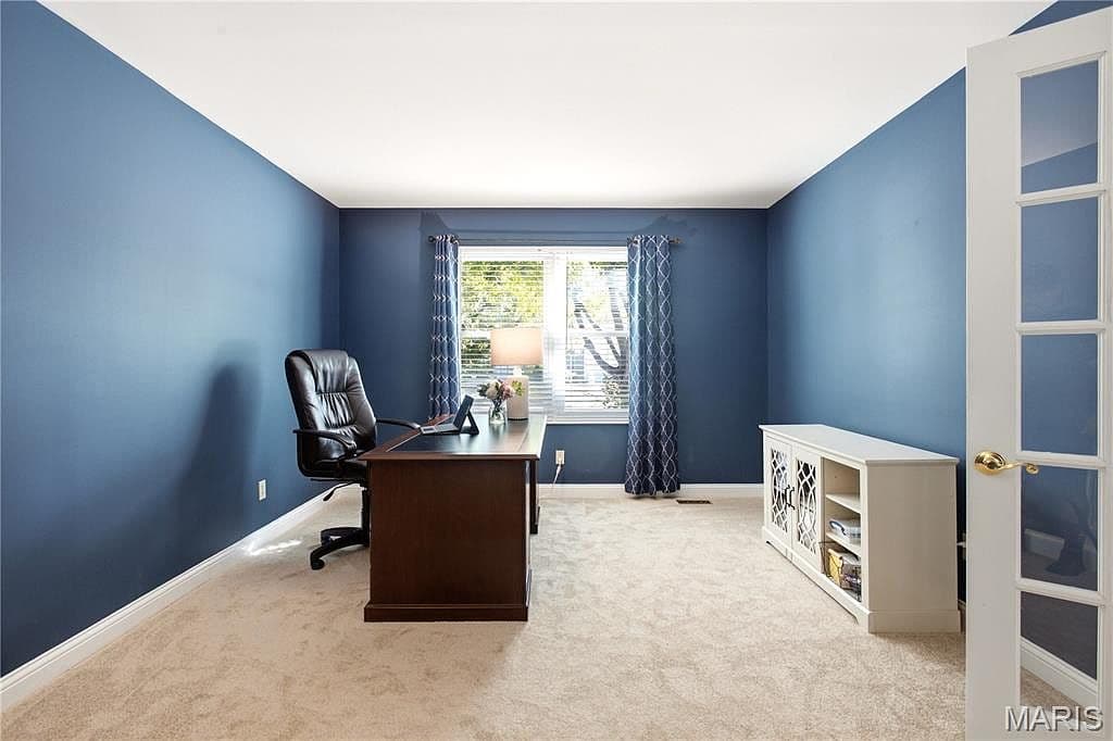733 Cedar Glen Dr — photo 5