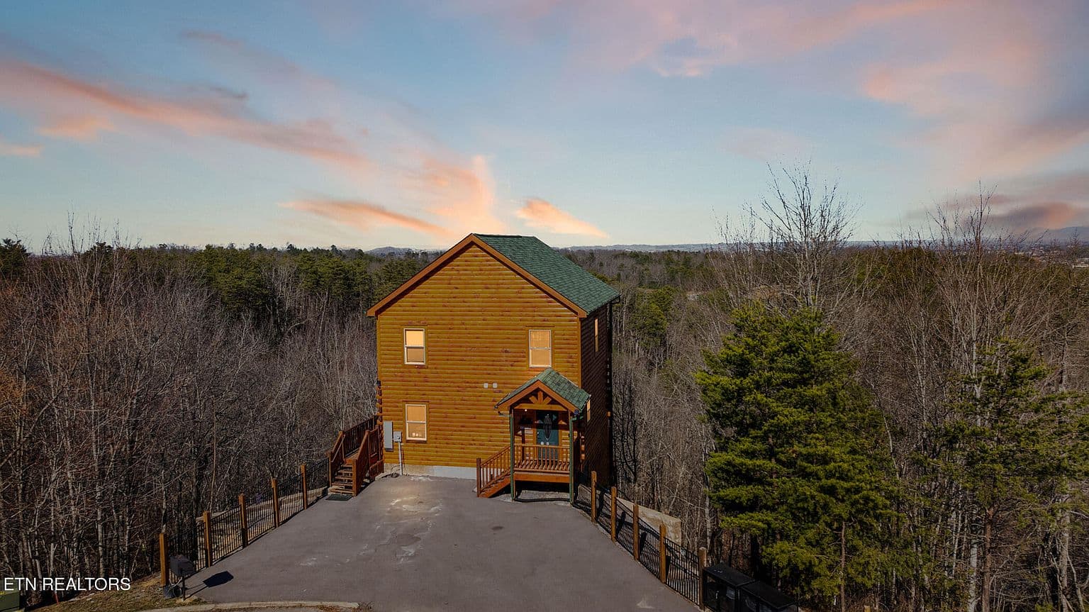1120 N Trail Dr - Image 2