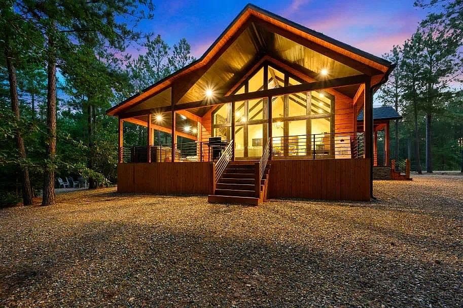 119 Secluded Cir