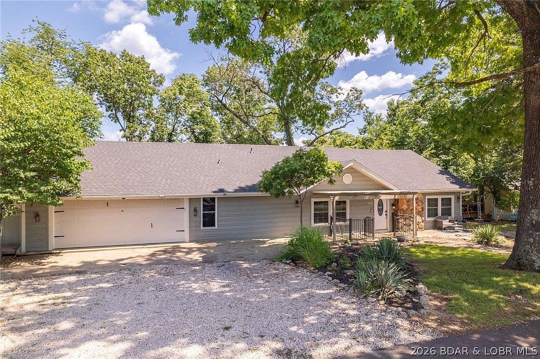 84 Arrowhead Beach Rd