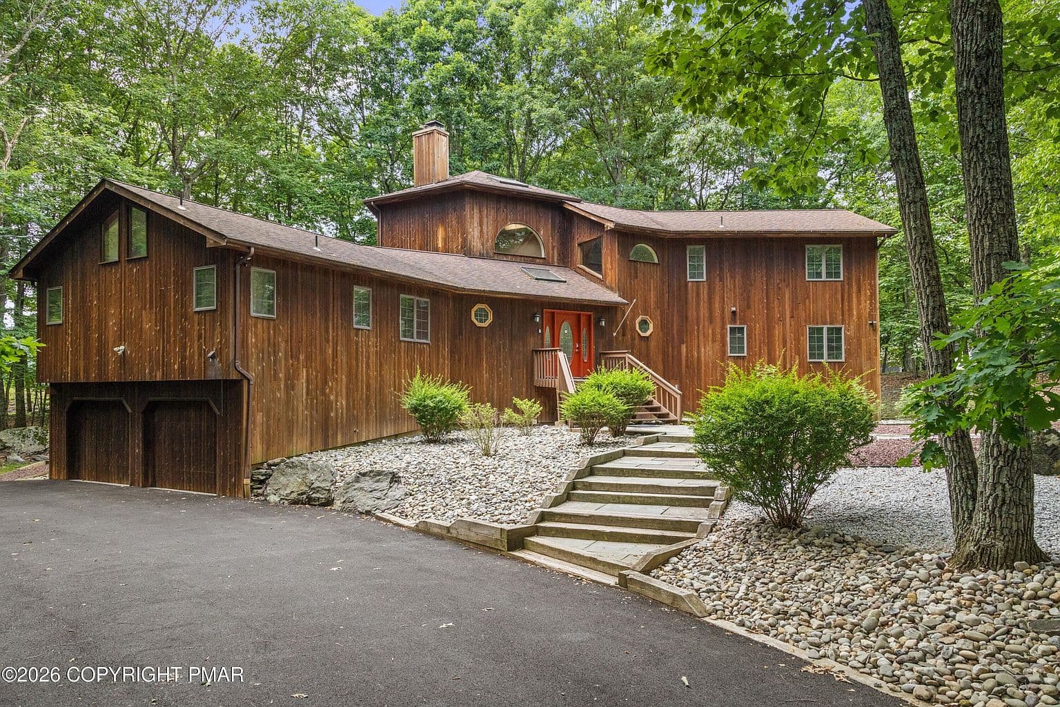3282 Stonehenge Dr