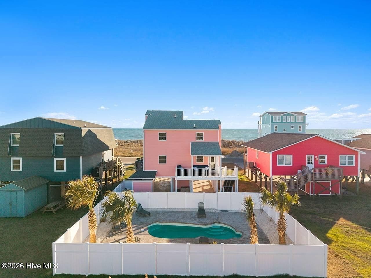 5518 E Beach Drive - Image 2