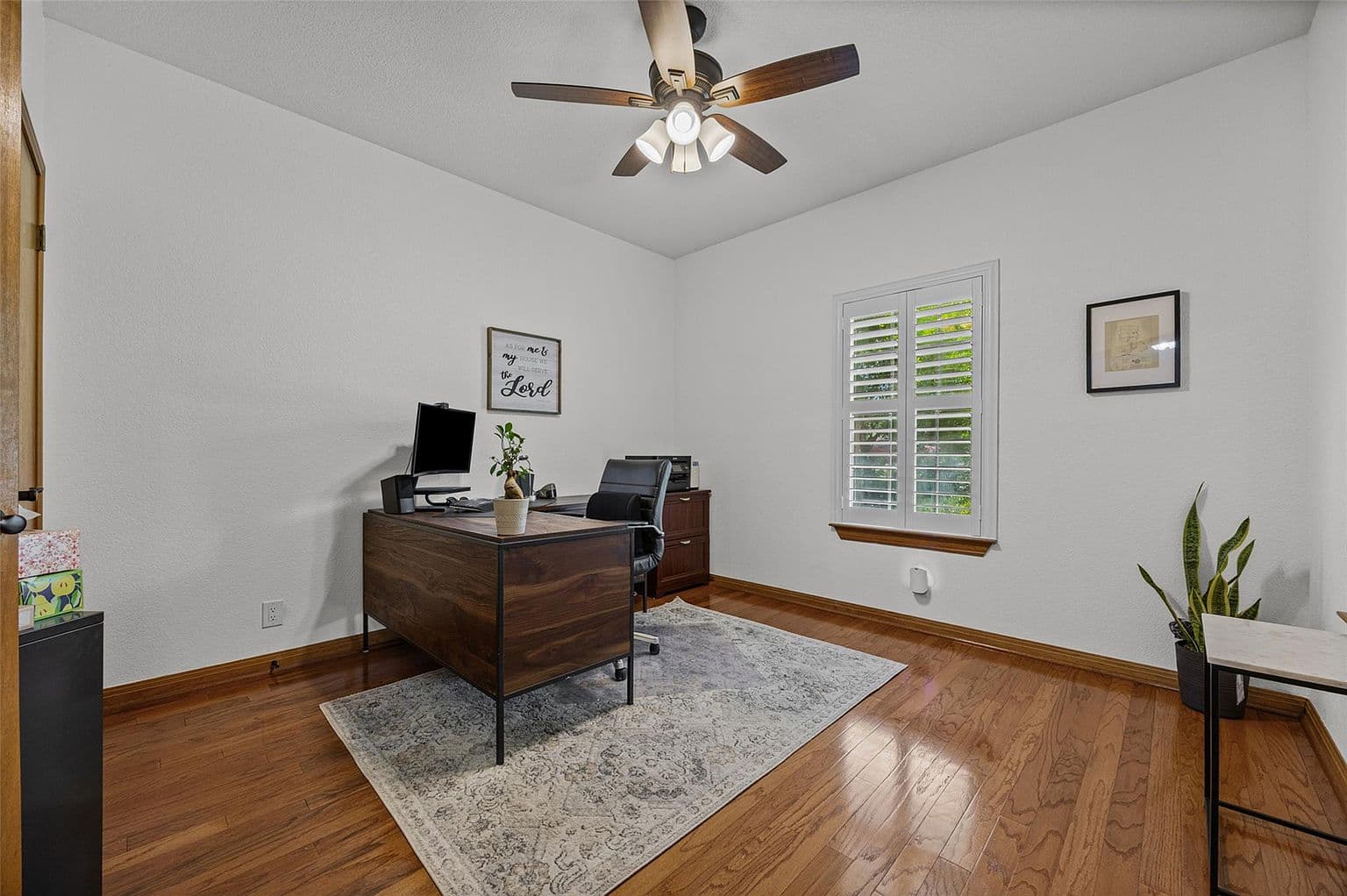 2000 Spinel Rd - Image 3