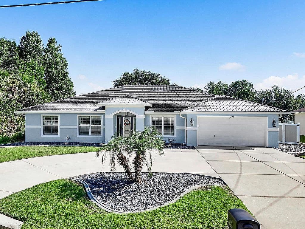 224 Bird Of Paradise Dr