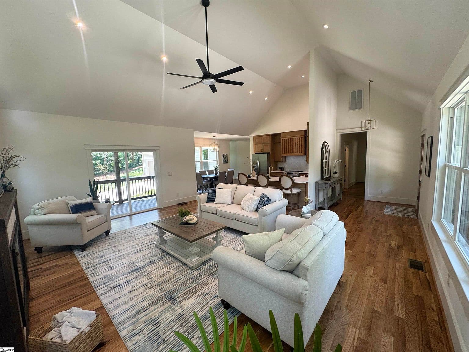 34 Nora Dr — photo 5