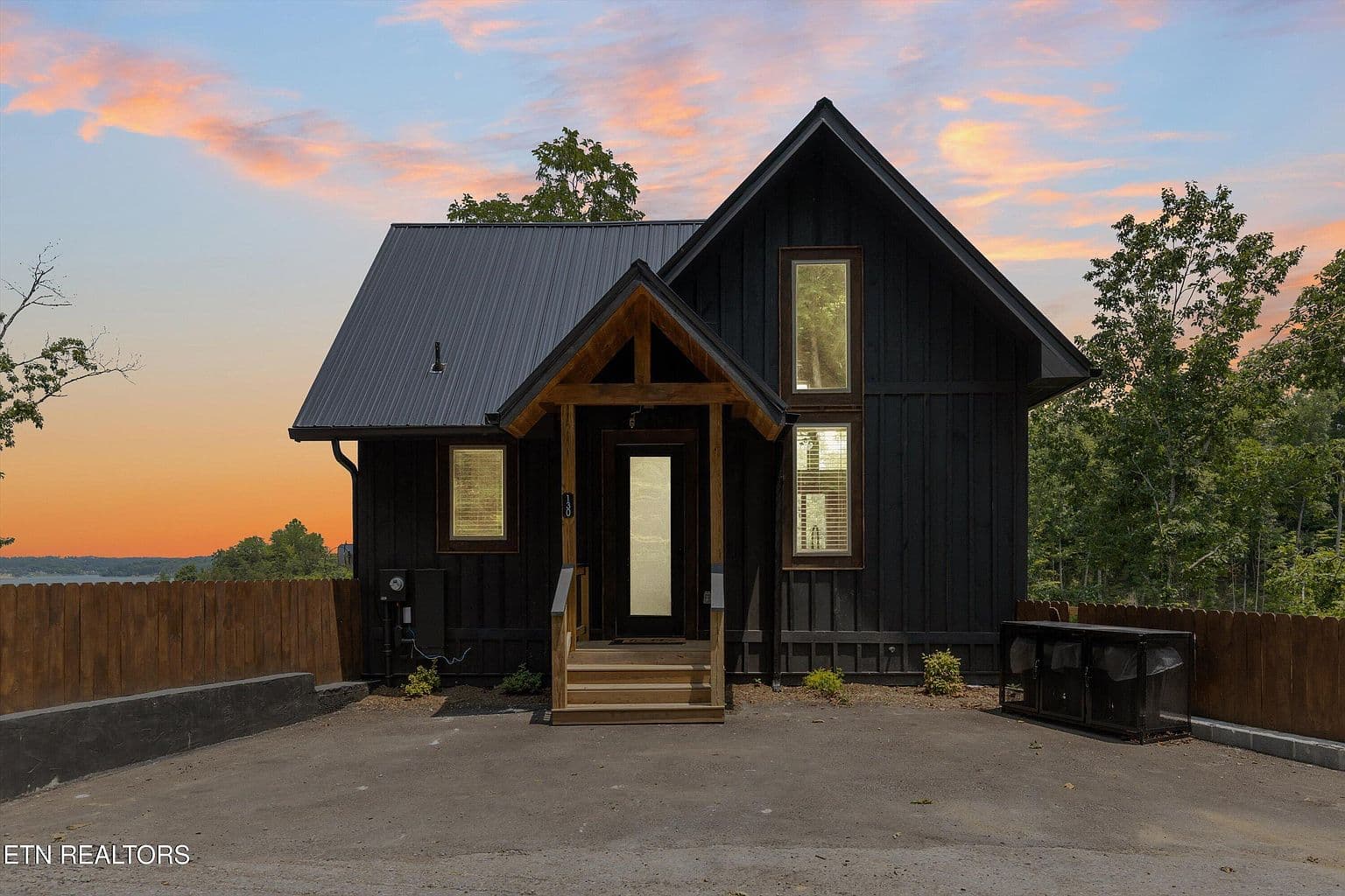 130 Jolene Way - Image 2