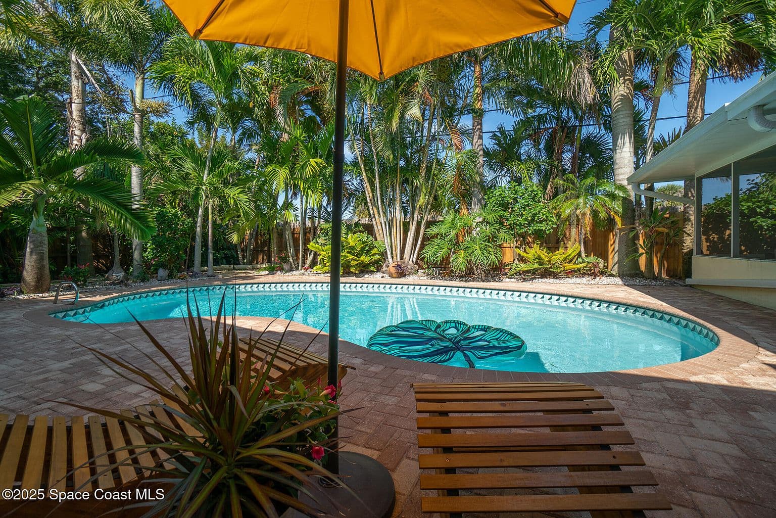 305 Wimico Dr - Image 2