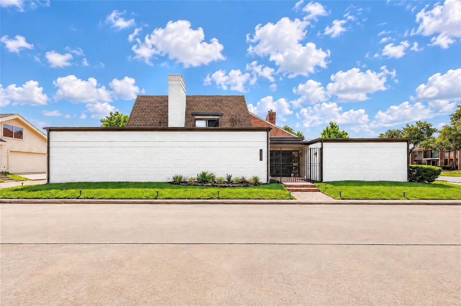 11203 Briar Forest Dr
