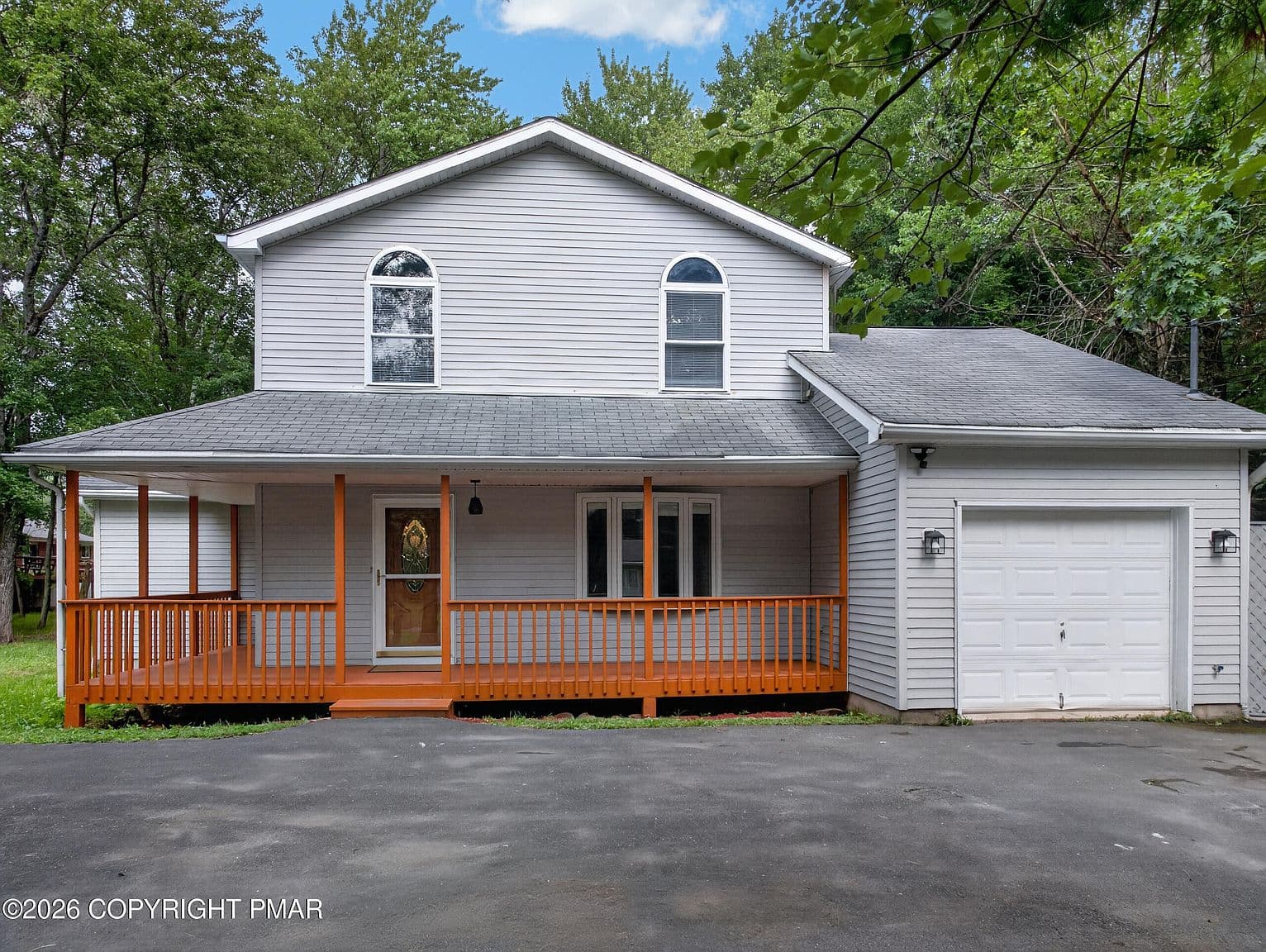 4116 Low Ridge Rd