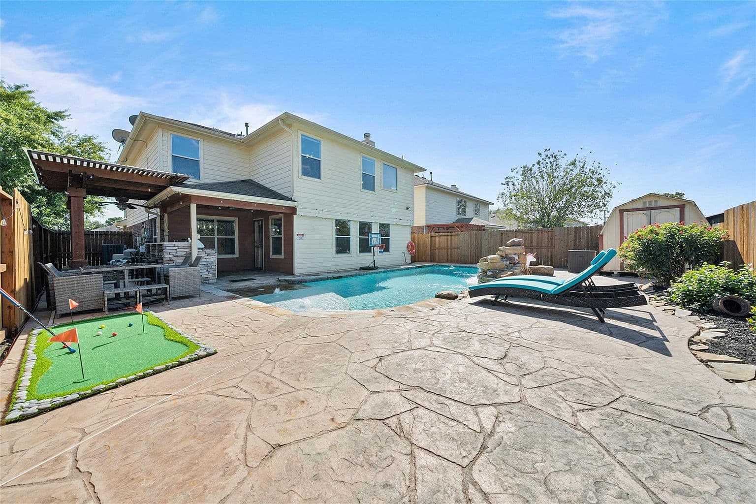 507 Northvalley Dr
