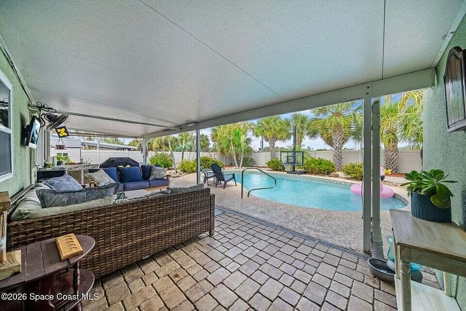 121 Algonquin Terrace - Image 3