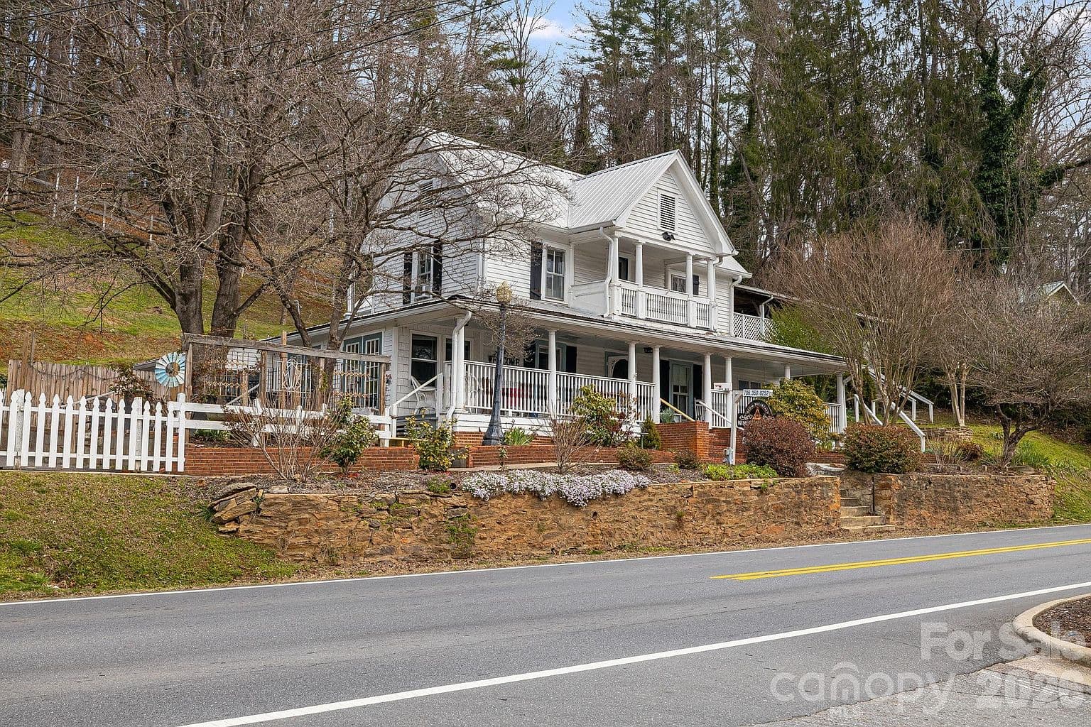 364 Haywood Rd - Image 2
