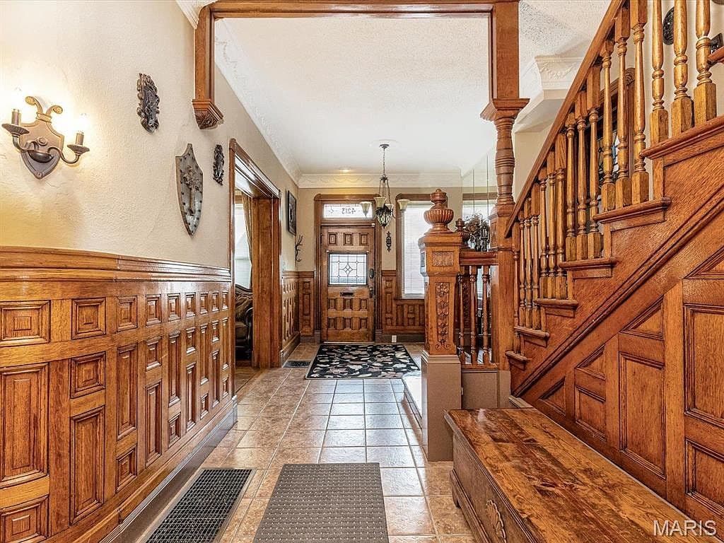 4213 Washington Blvd - Image 2