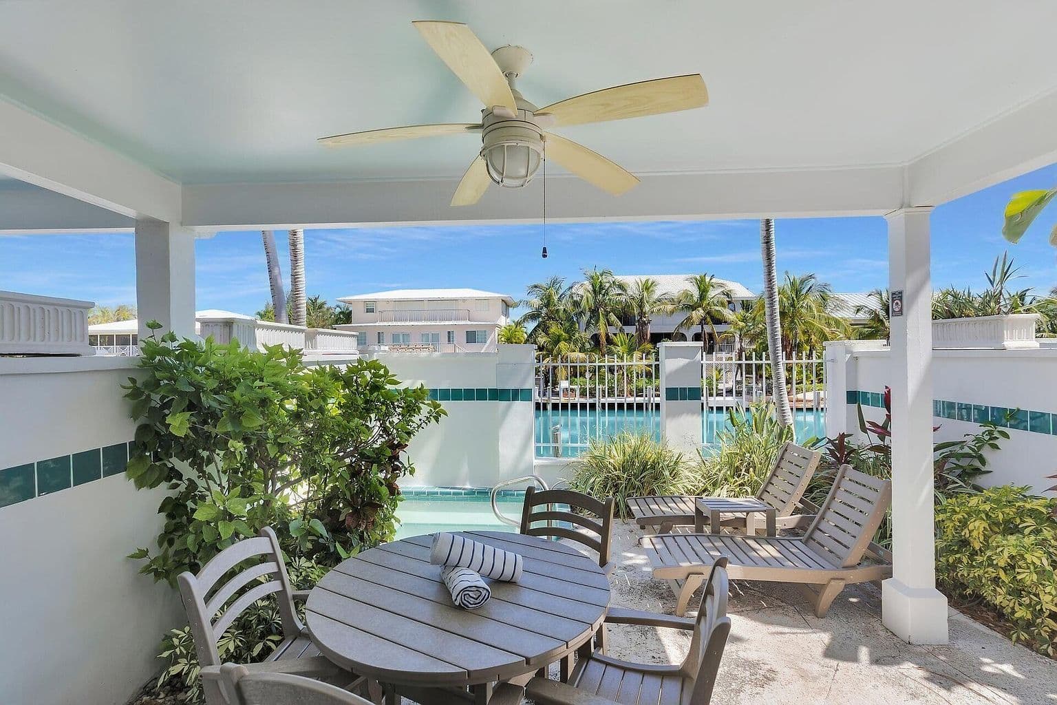 7005 Harbor Village Dr — photo 5