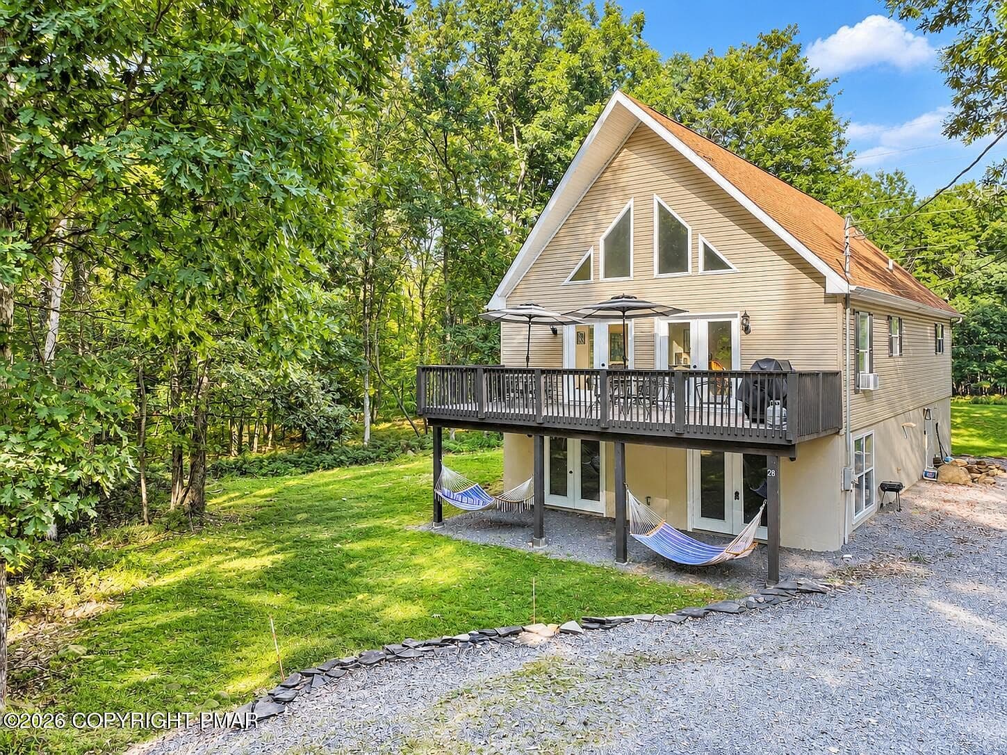28 Pope Ln