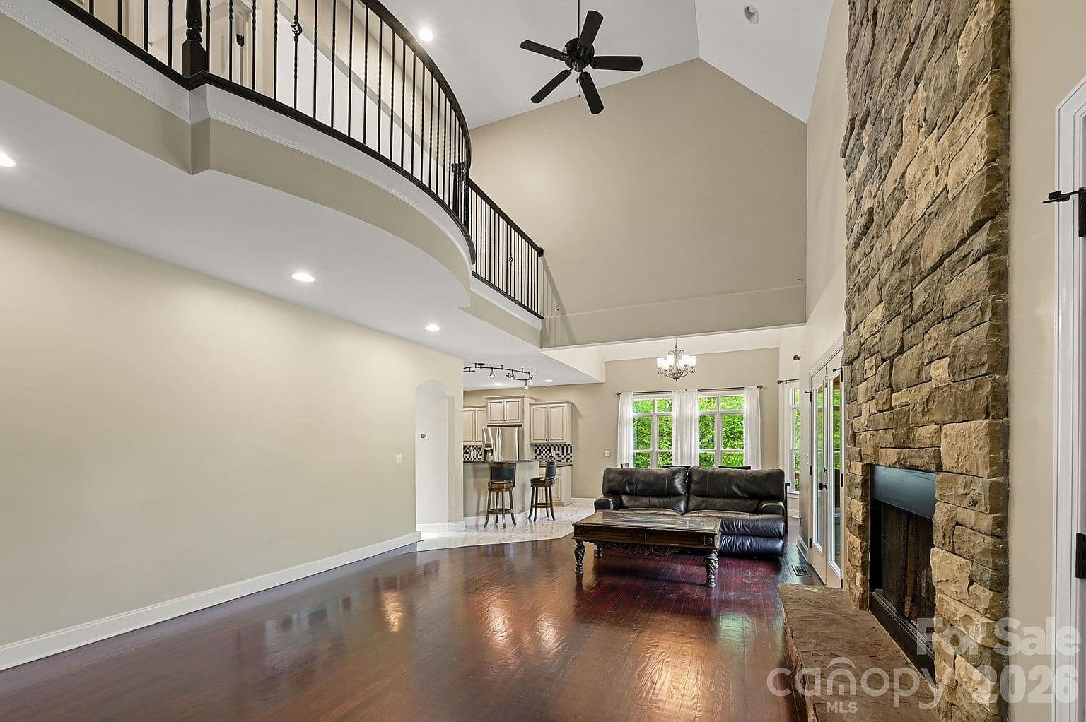 314 Woodland Dr — photo 6
