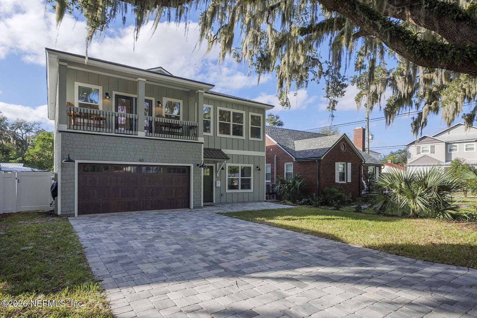 40 Magnolia Avenue