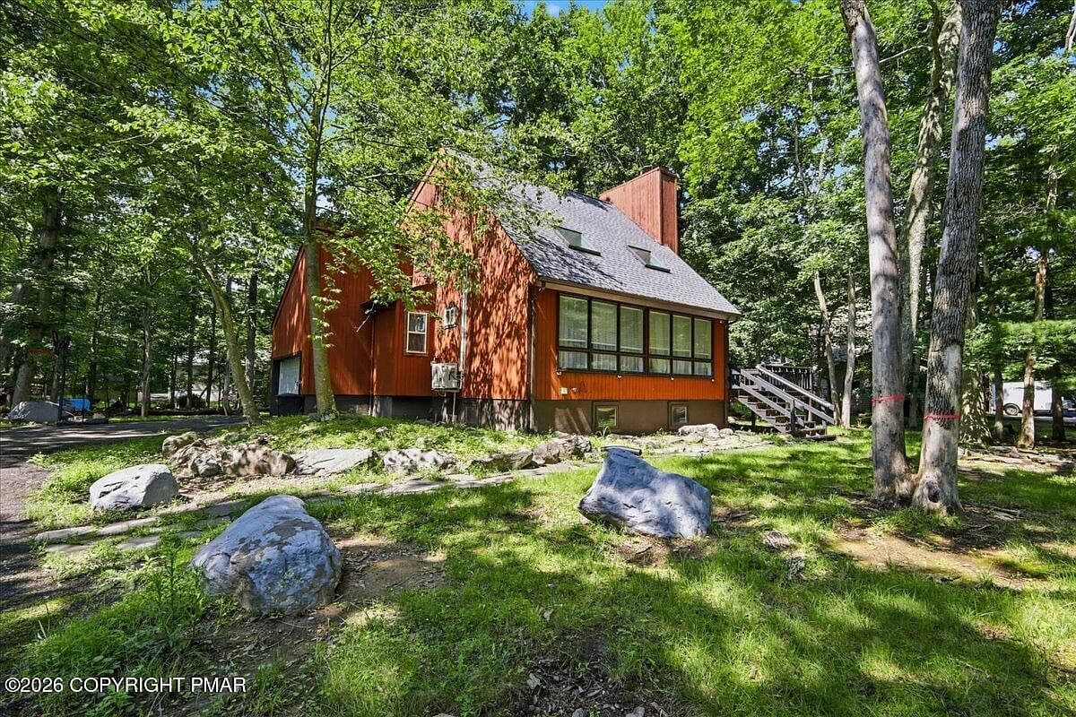 328 Fernwood Dr - Image 3