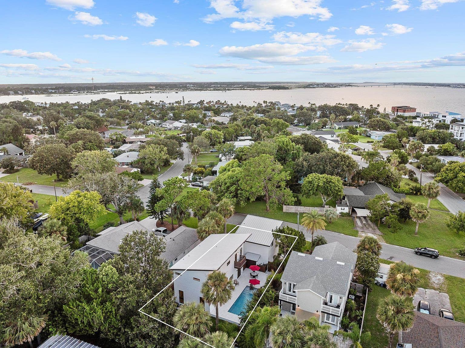 327 Minorca Ave - Image 3