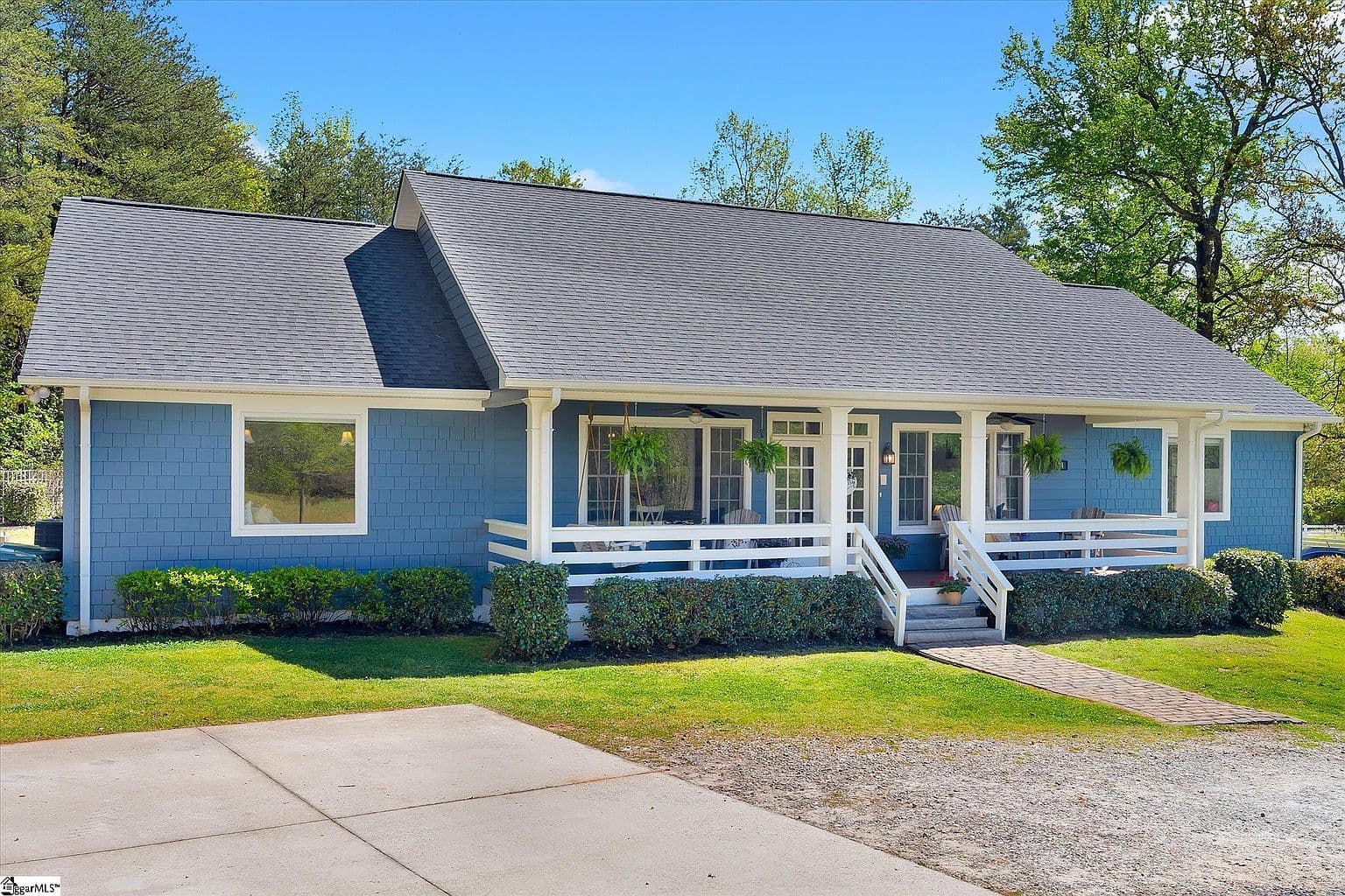 104 Ponderosa Dr - Image 2