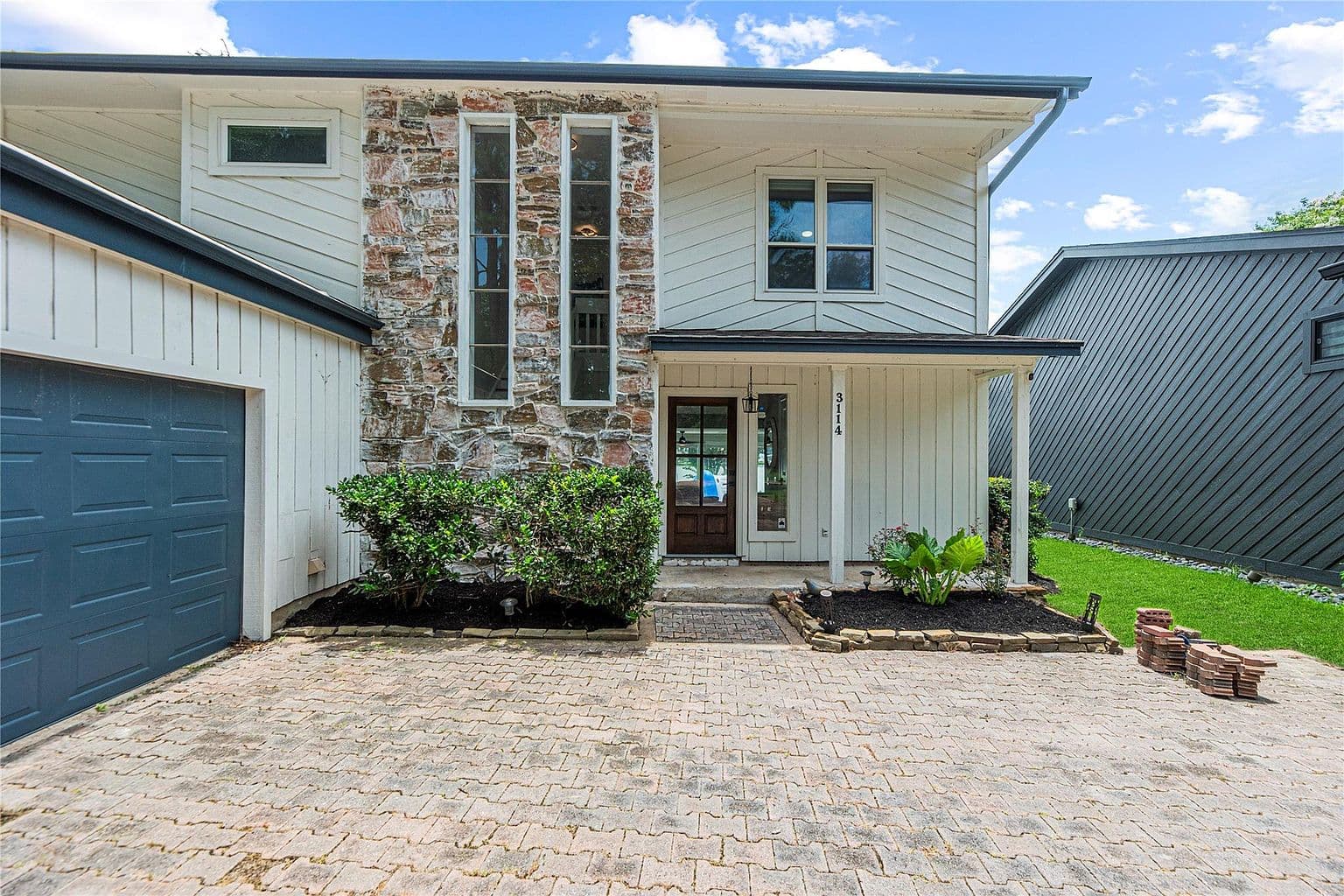 3114 Canterbury Ln - Image 3