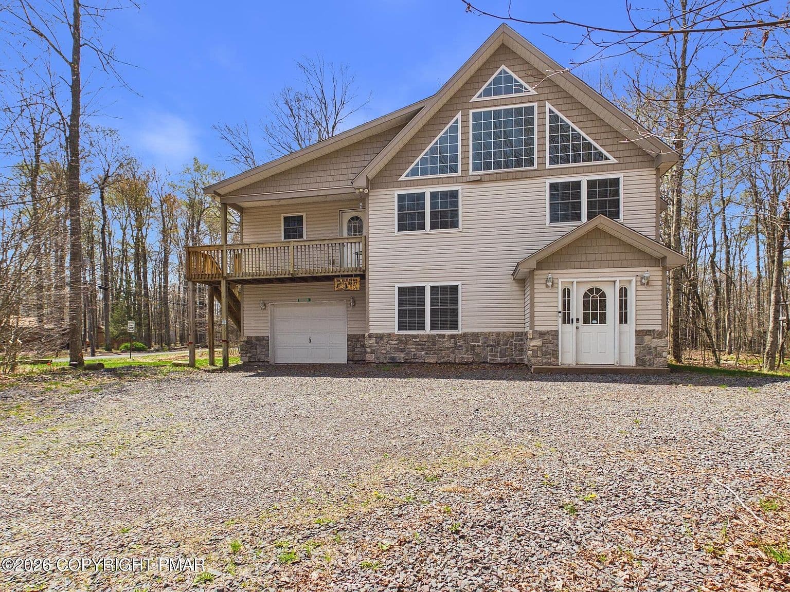 2087 Lehigh Dr