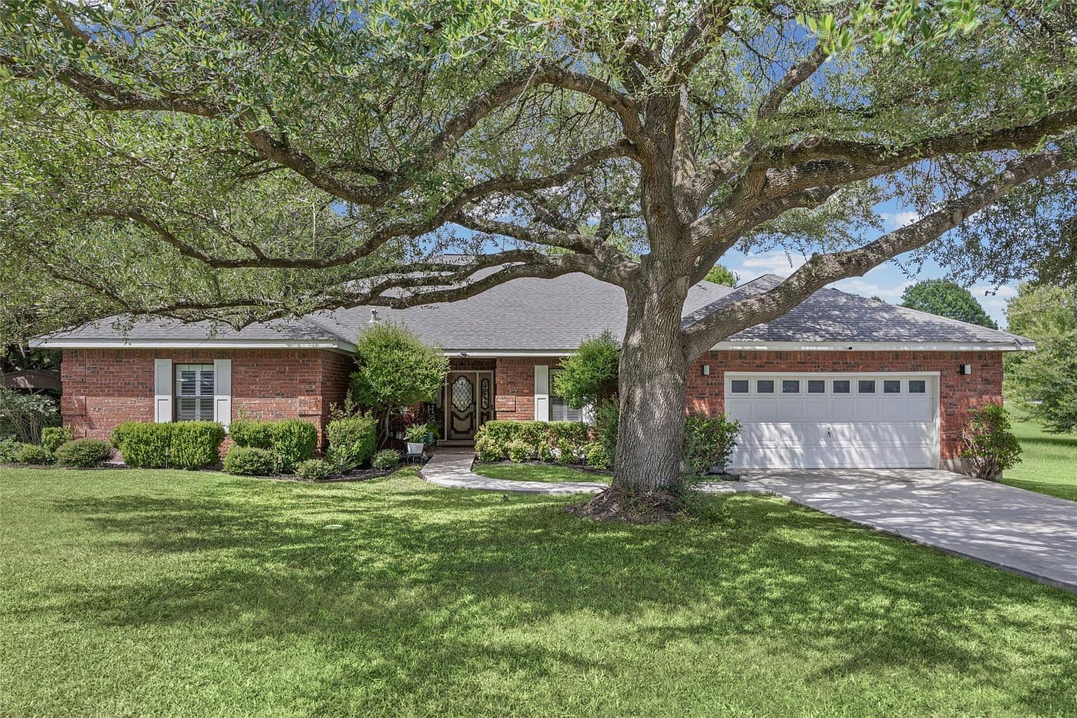 2000 Spinel Rd