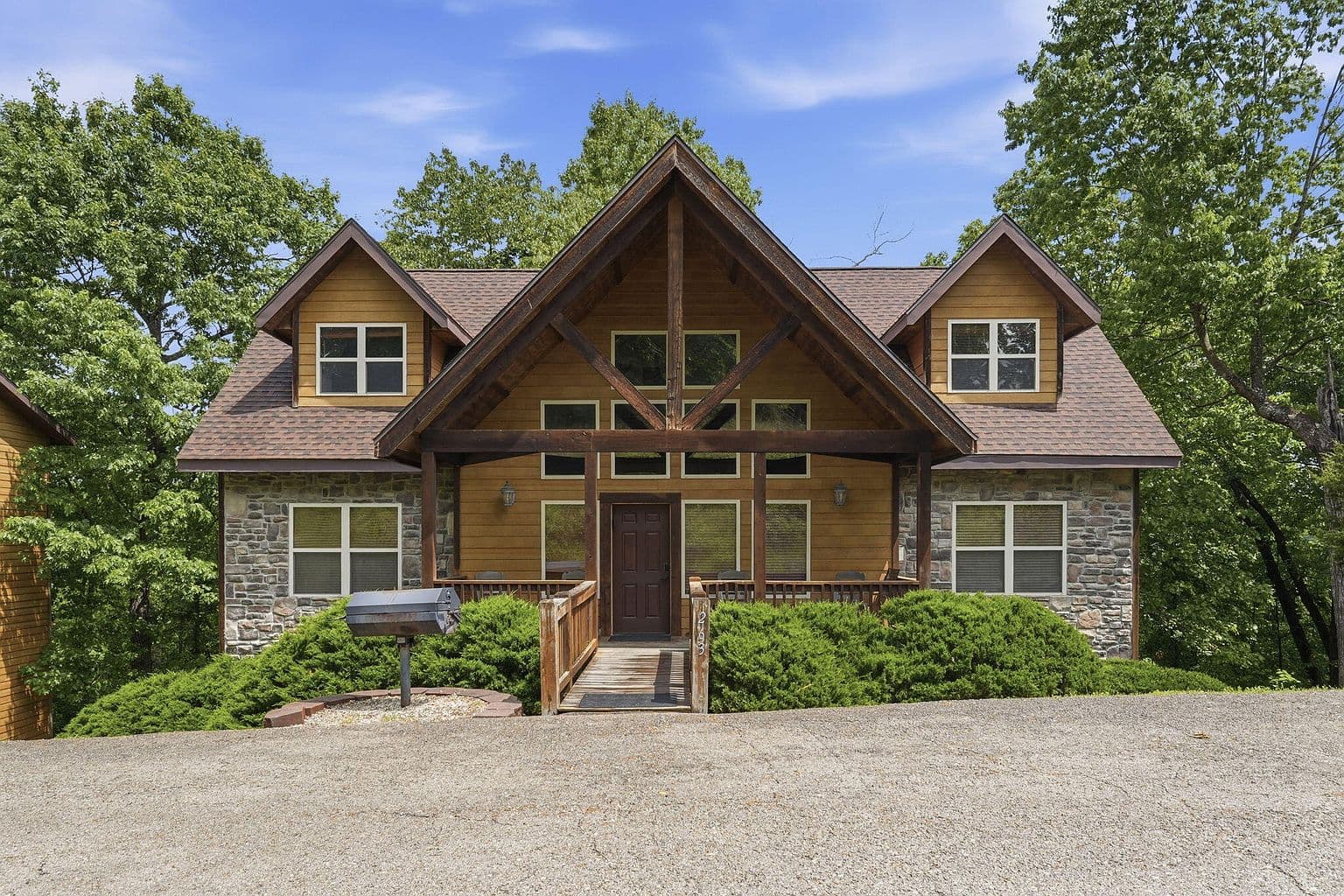 263 Willow Oak Lane - Image 3