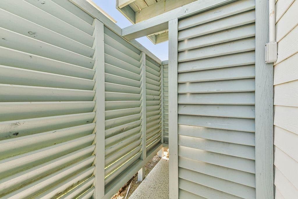 4110 Fort Bend Dr - Image 2