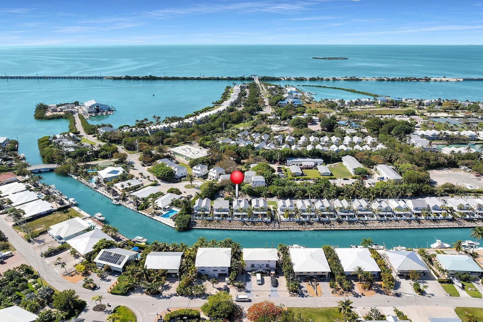 7005 Harbor Village Dr