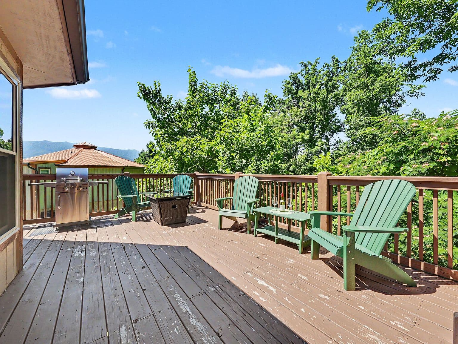 717 Valley View Ln — photo 5