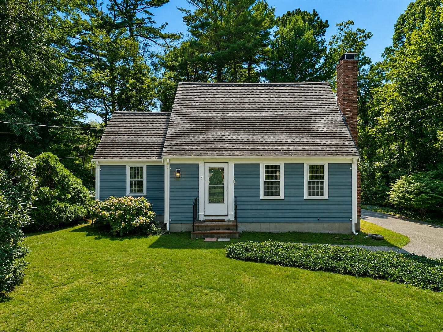 9 E Harbor Drive - Image 2