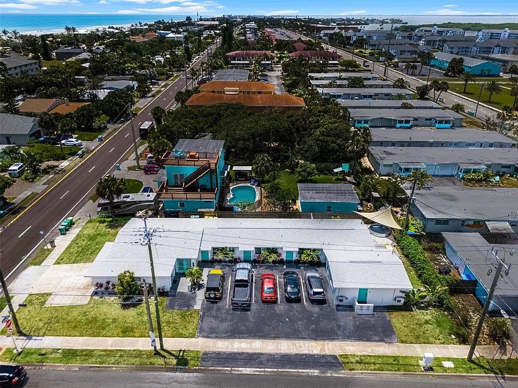 402 S Orlando Ave - Image 2