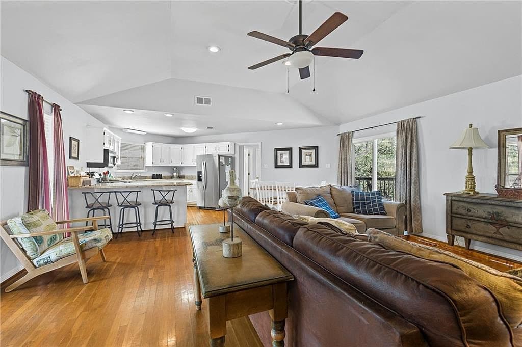 701 Cabana Beach Rd — photo 6